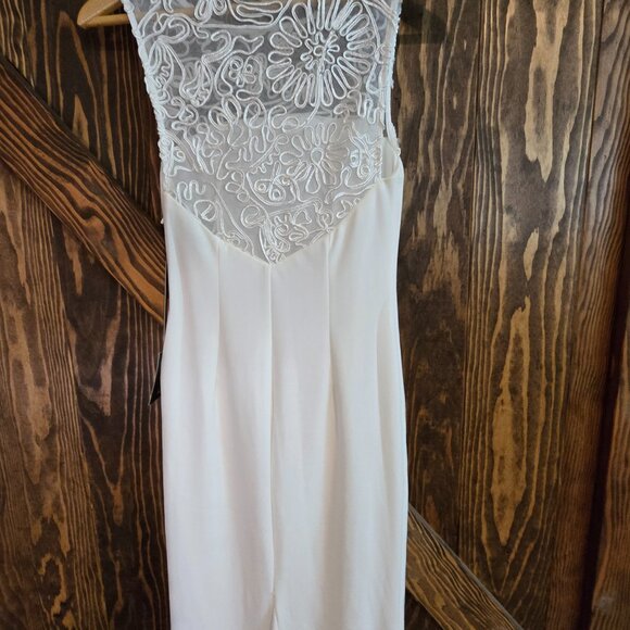 Lulus White Lace-Detail Sleeveless Sheath Wedding Dress XS Elegant Bridal Gown - Picture 2 of 12